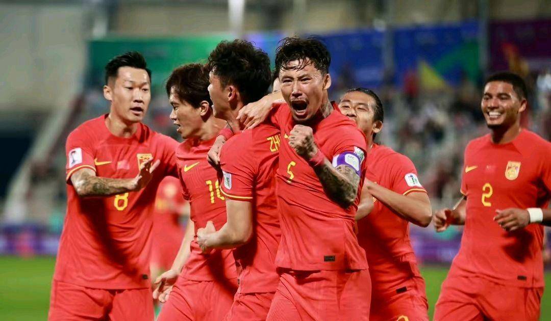 乐鱼在线娱乐-亚洲足球俱乐部联赛的球队正备战下一场比赛