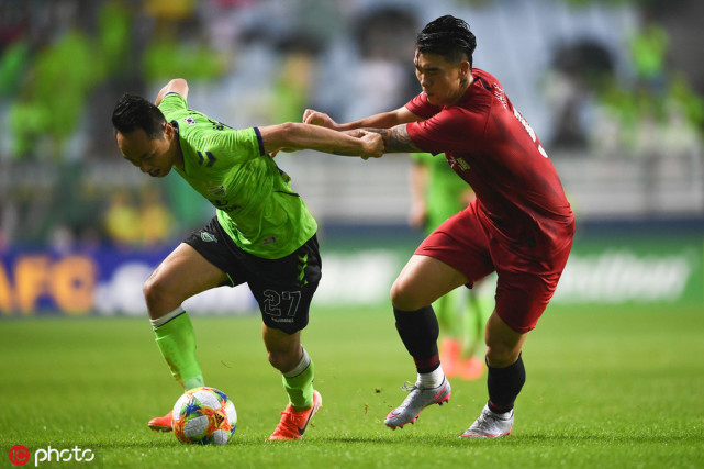 广州恒大客场逆转对手，全取三分