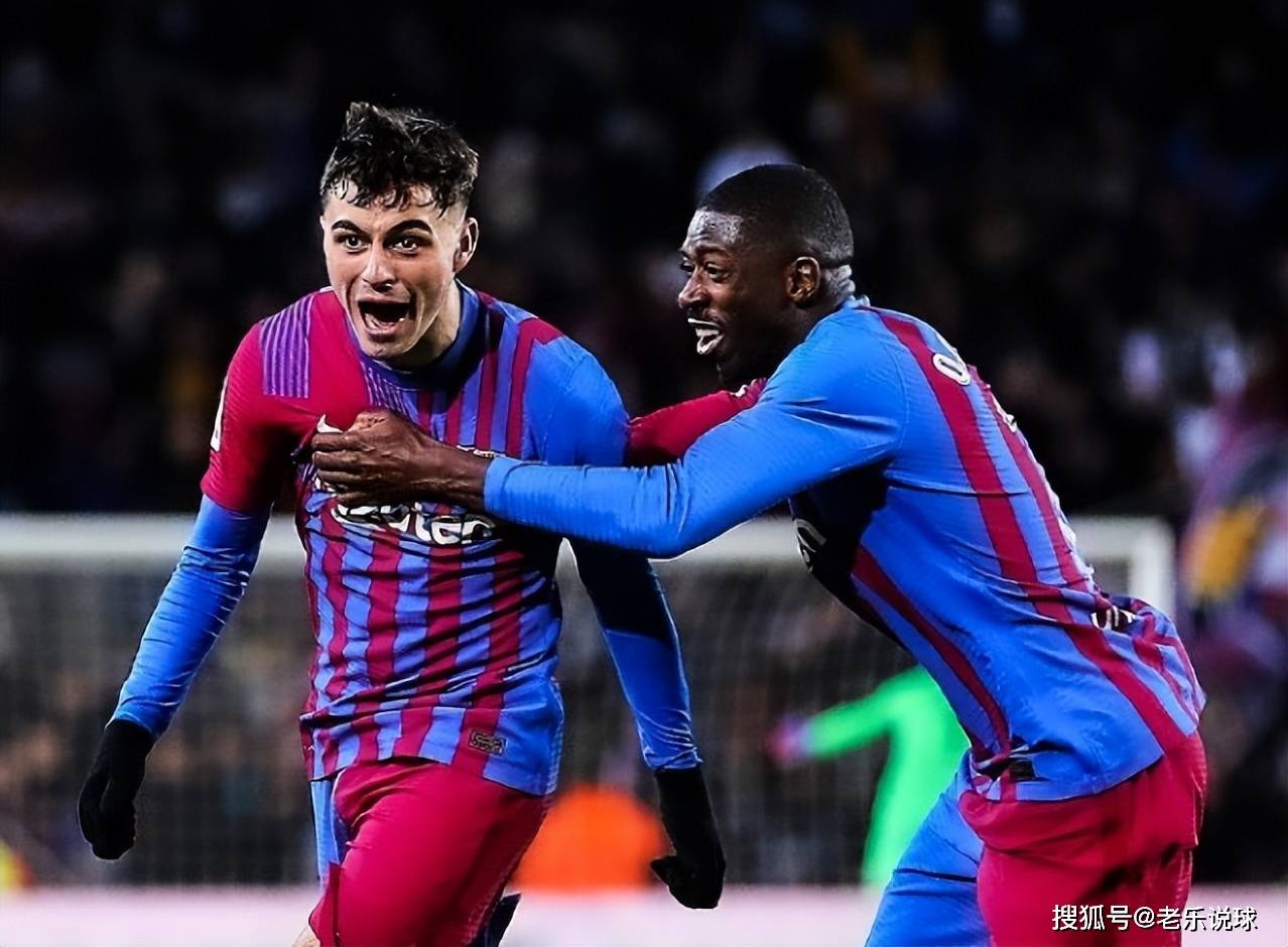 关于塞维利亚横扫那不勒斯，佩德里高光表现的信息